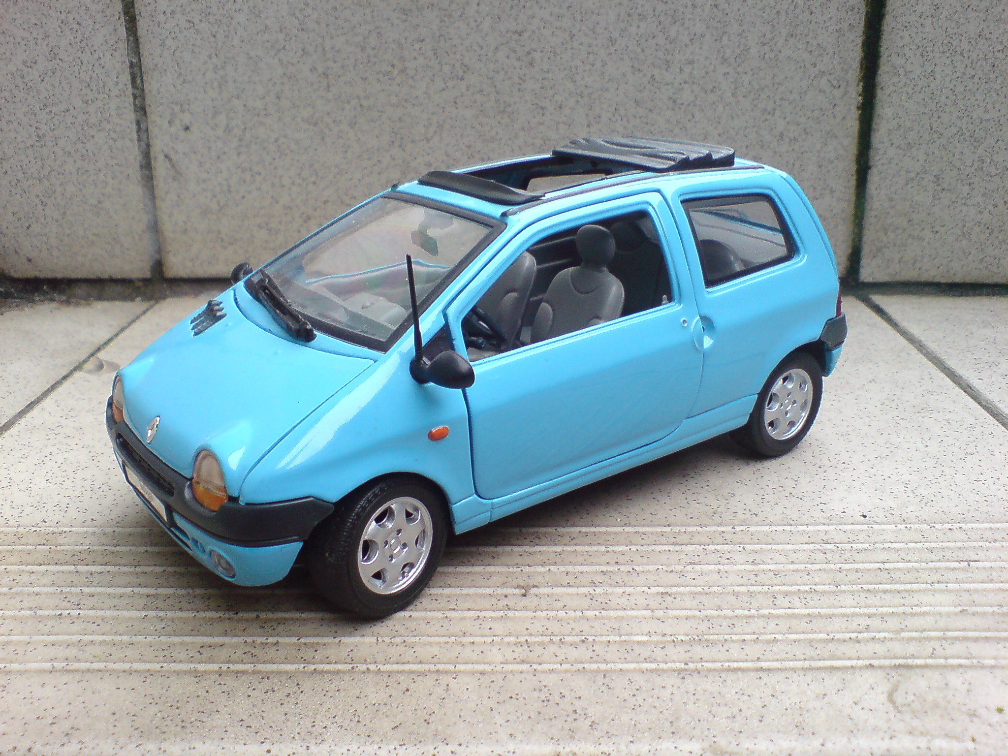 Twingo I 1.JPG