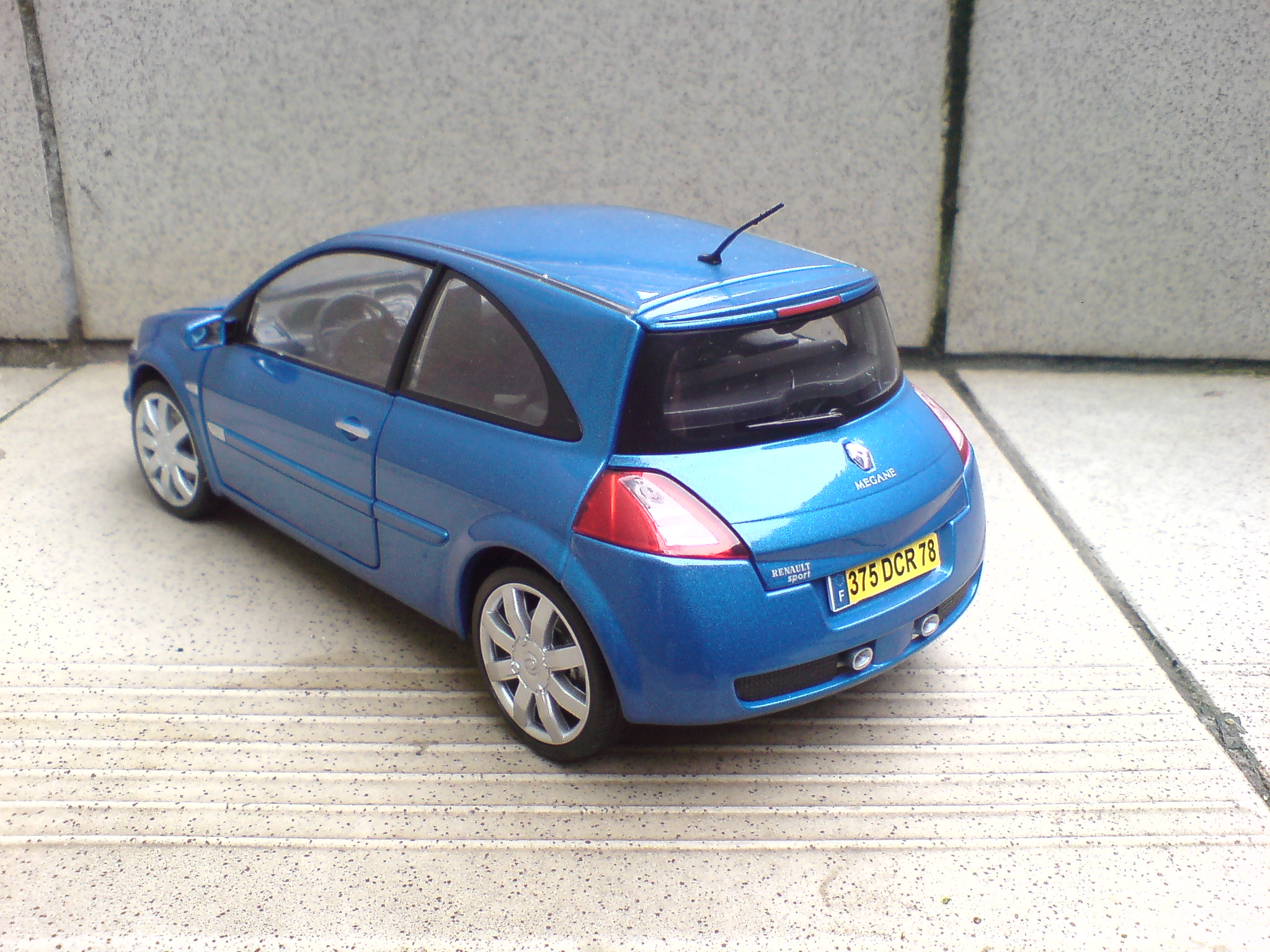Megane II Coupé RS modrá 2.JPG